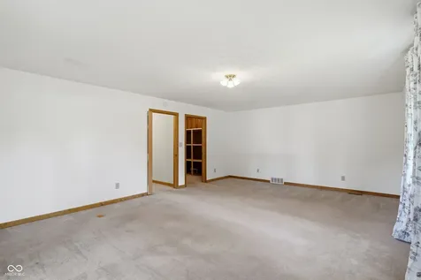 6601 W 71st Street Indianapolis IN 46278