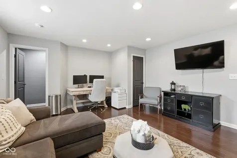 13083 Saxony Boulevard Fishers IN 46037