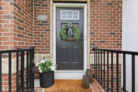 13083 Saxony Boulevard Fishers IN 46037