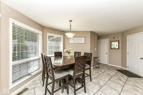 613 S Miramar Way Muncie IN 47304