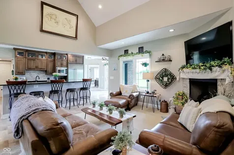 2937 W 100 S Franklin IN 46131