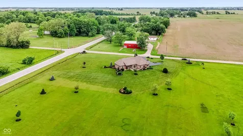 2937 W 100 S Franklin IN 46131