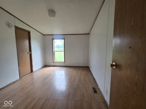 11349 S Singhurst Street Terre Haute IN 47802