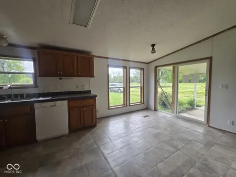 11349 S Singhurst Street Terre Haute IN 47802