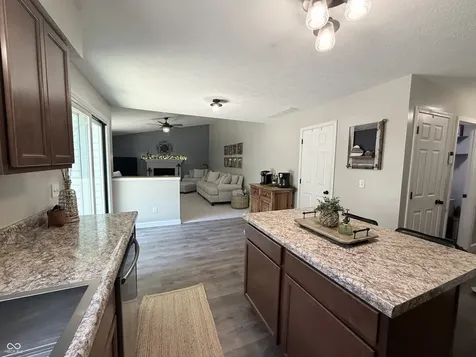 1359 S Paradise Bay Boulevard Rockville IN 47872