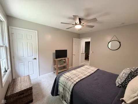 1359 S Paradise Bay Boulevard Rockville IN 47872
