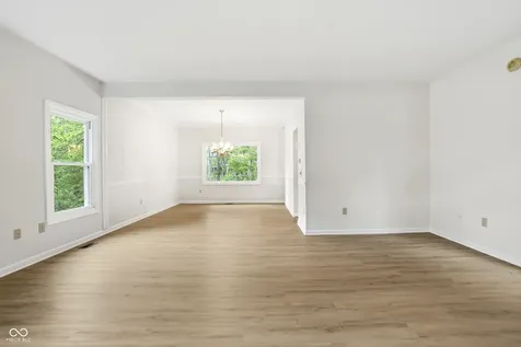 9812 Covington Boulevard Fishers IN 46037