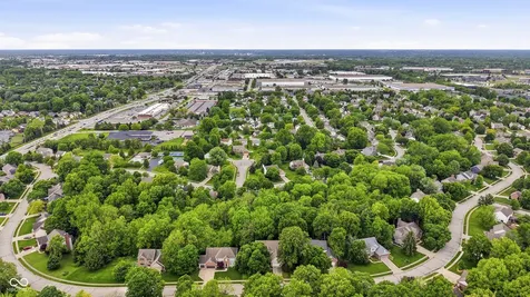 9812 Covington Boulevard Fishers IN 46037