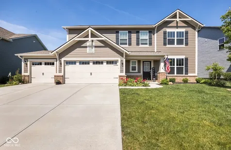 17301 Tribute Row Noblesville IN 46060