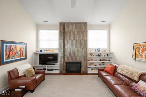 7612 Beekman Terrace Zionsville IN 46077