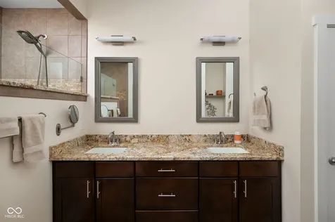 7612 Beekman Terrace Zionsville IN 46077