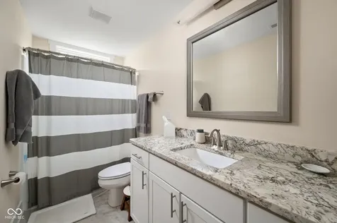 7612 Beekman Terrace Zionsville IN 46077