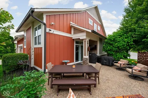 7612 Beekman Terrace Zionsville IN 46077