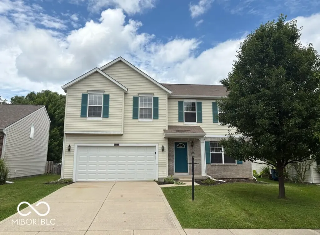 12272 Carriage Stone Drive Fishers IN 46037