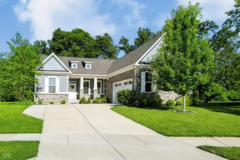 1736 Chateaux Trace Greenwood IN 46143