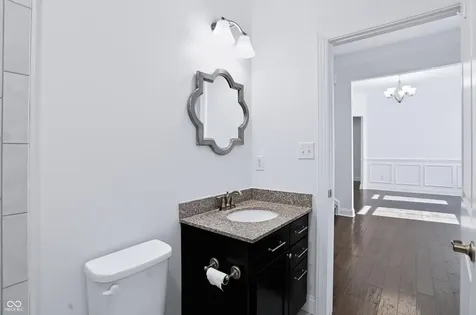 1736 Chateaux Trace Greenwood IN 46143