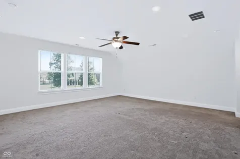 1736 Chateaux Trace Greenwood IN 46143
