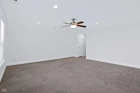 1736 Chateaux Trace Greenwood IN 46143