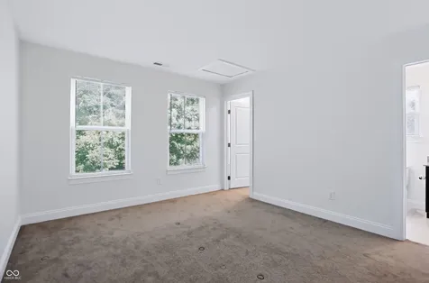 1736 Chateaux Trace Greenwood IN 46143