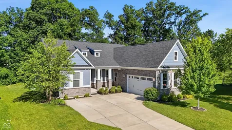 1736 Chateaux Trace Greenwood IN 46143