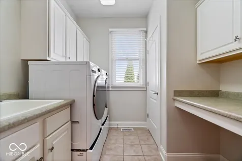 6658 Pennan Court Noblesville IN 46062