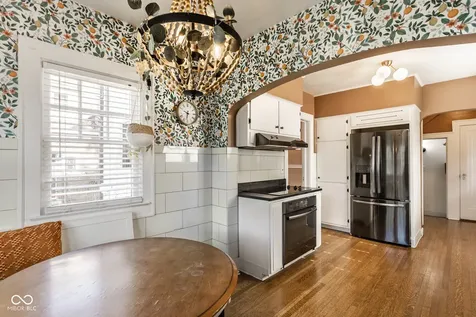 215 Berkley Road Indianapolis IN 46208