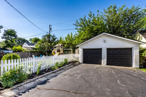 215 Berkley Road Indianapolis IN 46208