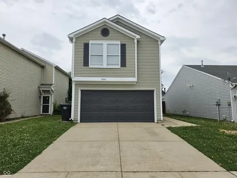 1225 Freemont Lane Greenwood IN 46143