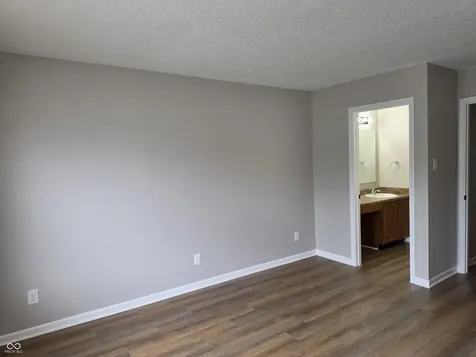 1225 Freemont Lane Greenwood IN 46143