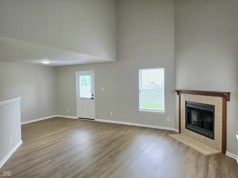 1225 Freemont Lane Greenwood IN 46143