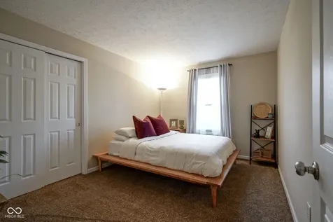 12854 Sweet Briar Parkway Fishers IN 46038