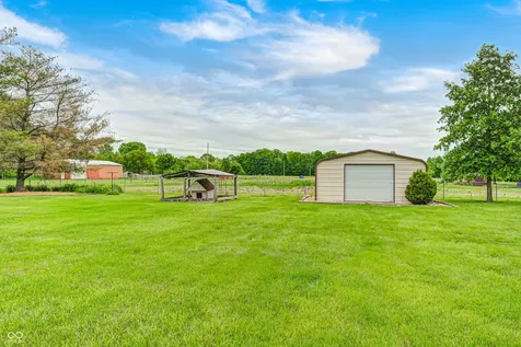 9405 N County Road 150 E Pittsboro IN 46167