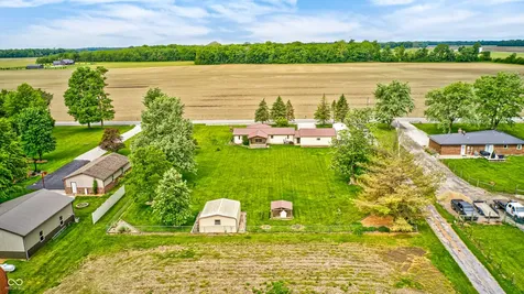 9405 N County Road 150 E Pittsboro IN 46167