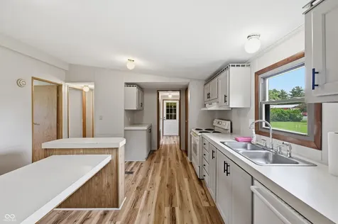 9405 N County Road 150 E Pittsboro IN 46167