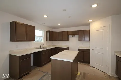 3921 Teakmill Trail Indianapolis IN 46239