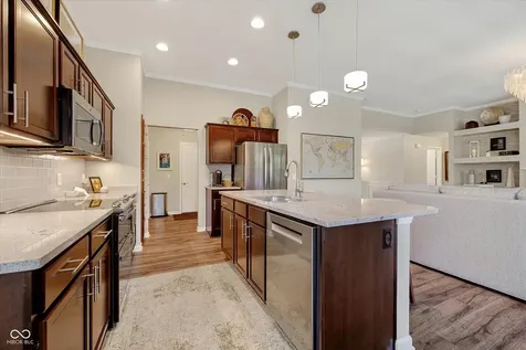 14091 Timber Knoll Drive Mccordsville IN 46055