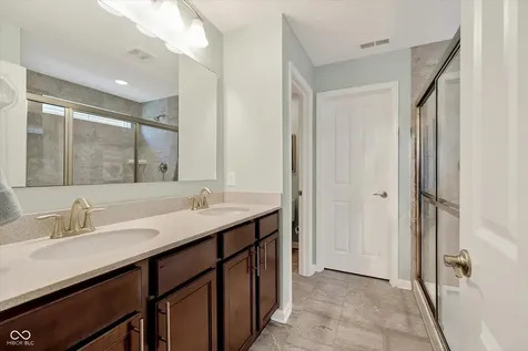 14091 Timber Knoll Drive Mccordsville IN 46055