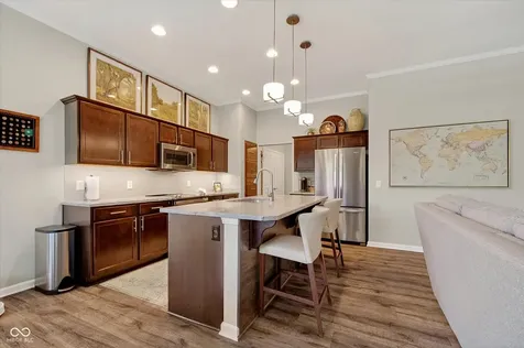 14091 Timber Knoll Drive Mccordsville IN 46055
