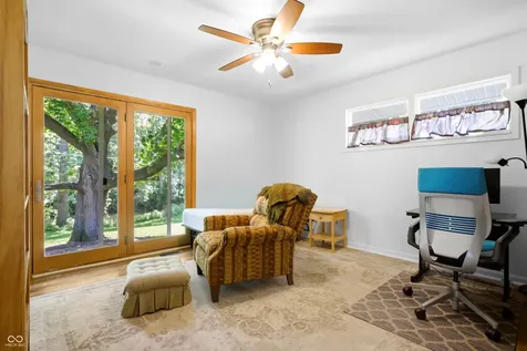 3067 Hawcreek Boulevard Columbus IN 47203