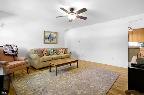 3067 Hawcreek Boulevard Columbus IN 47203