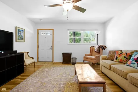 3067 Hawcreek Boulevard Columbus IN 47203