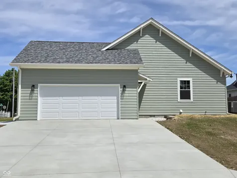 503 E Sigler Street Frankton IN 46044