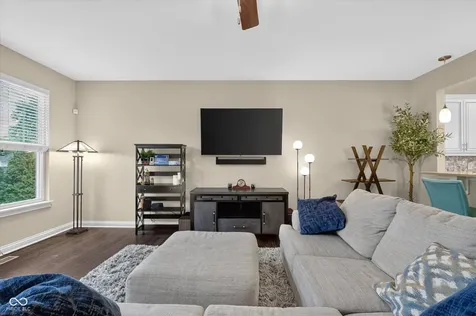 336 Neuman Way Carmel IN 46032