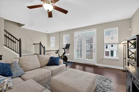 336 Neuman Way Carmel IN 46032