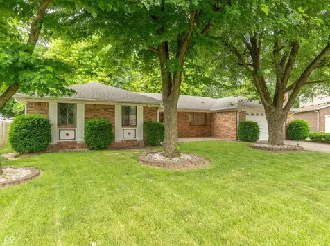 8426 Mandan Court Indianapolis IN 46217
