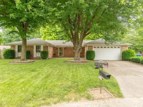 8426 Mandan Court Indianapolis IN 46217
