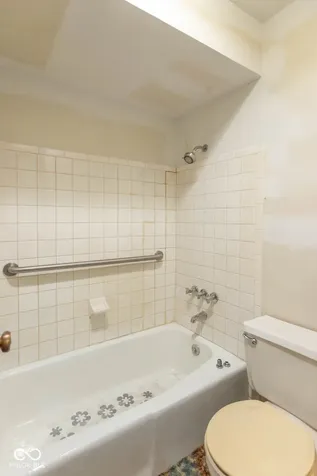 8426 Mandan Court Indianapolis IN 46217