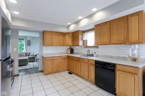 3907 Arnold Avenue Martinsville IN 46151