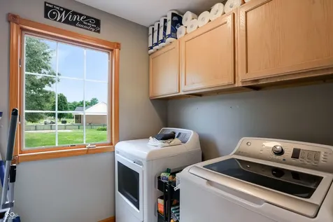3907 Arnold Avenue Martinsville IN 46151