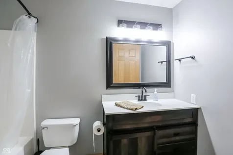3907 Arnold Avenue Martinsville IN 46151